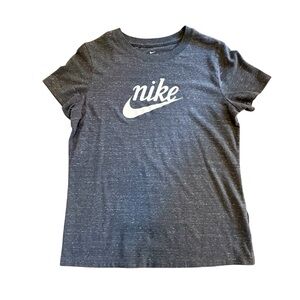 Nike Women’s Large Charcoal Heather Tee